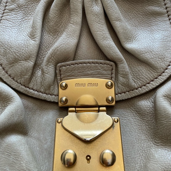 Miu Miu beige - Picture 2 of 11